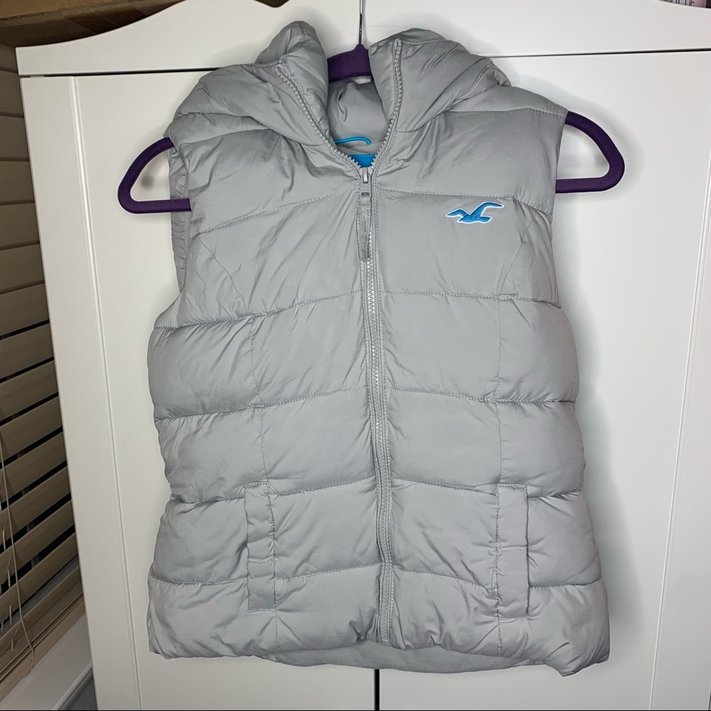 Hollister Thick and Warm Hoodie Puffer Vest